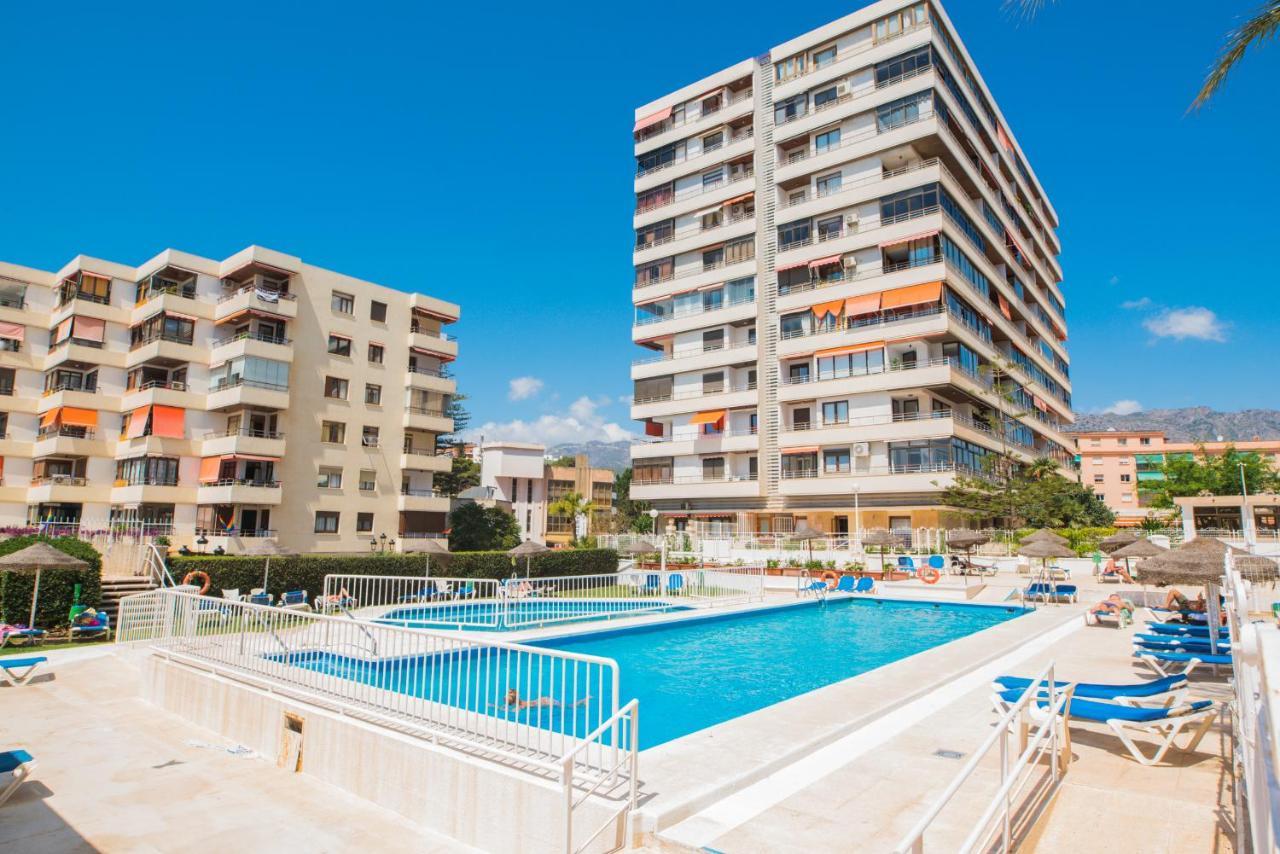 La Nogalera Beach Торремолинос Экстерьер фото